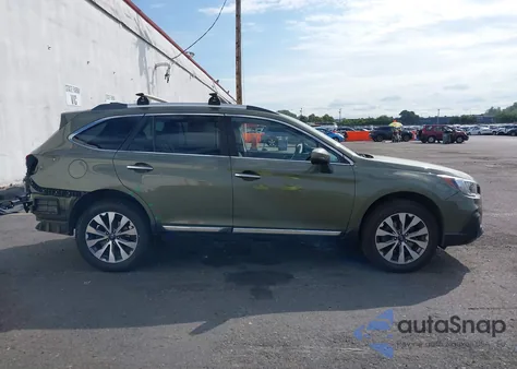 2019 Subaru Outback 3.6R Touring from USA, damaged, VIN 4S4BSETC2K3201305